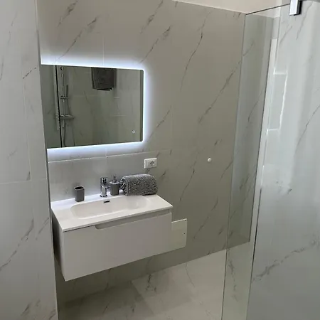 Appartamento Elsa & Reseda *